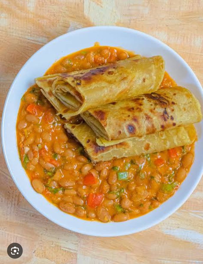 Chapati & creamy beans + cabbage